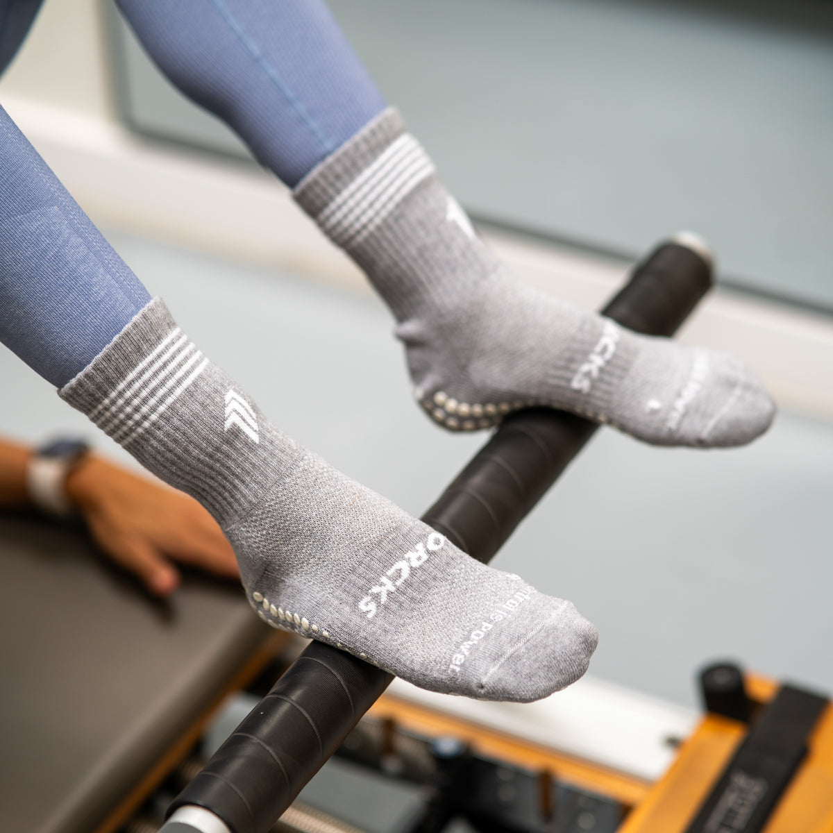 STUDIO GREY - CALCETÍN PILATES