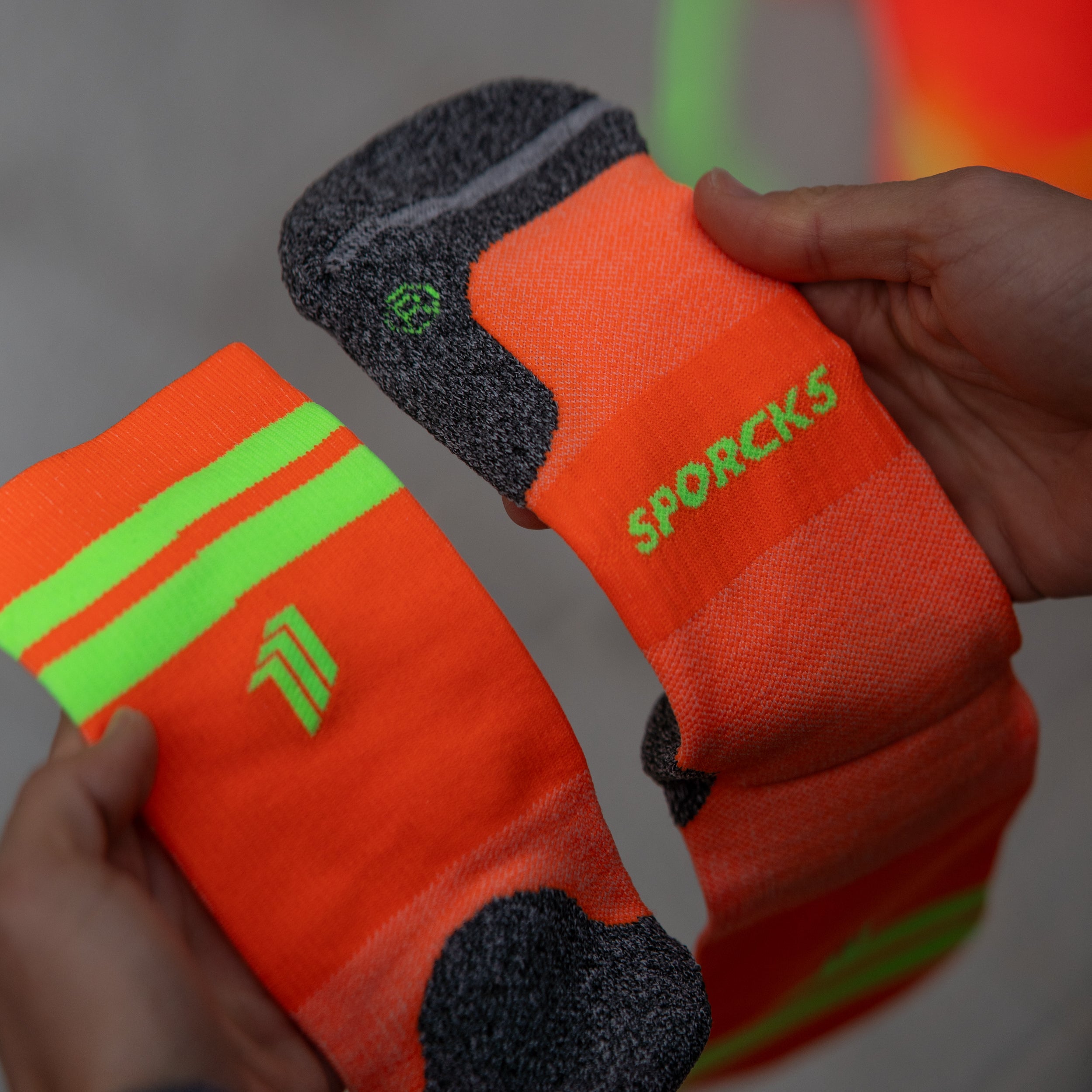 PRO ORANGE V2 - RUN ULTRALIGHT SOCKS