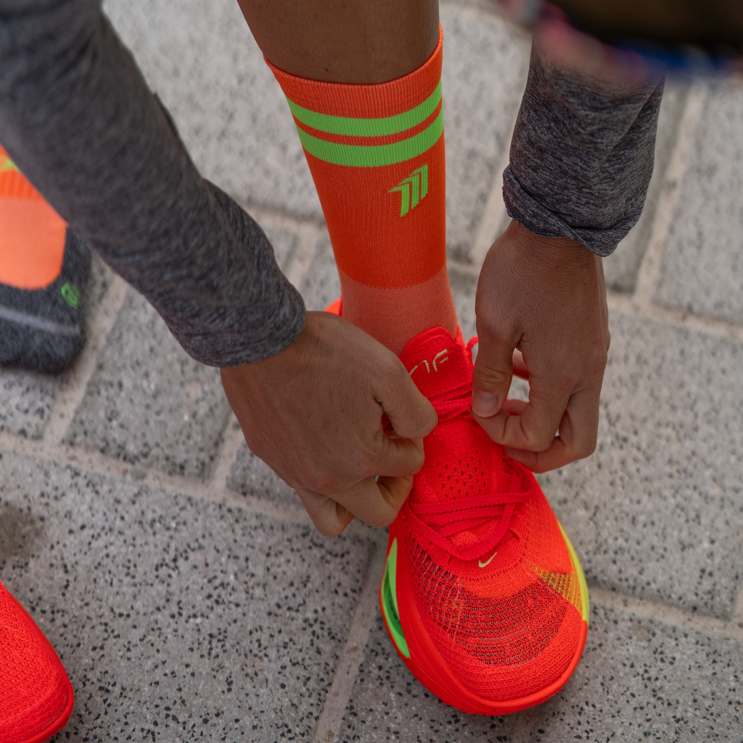 PRO ORANGE V2 - RUN ULTRALIGHT SOCKS