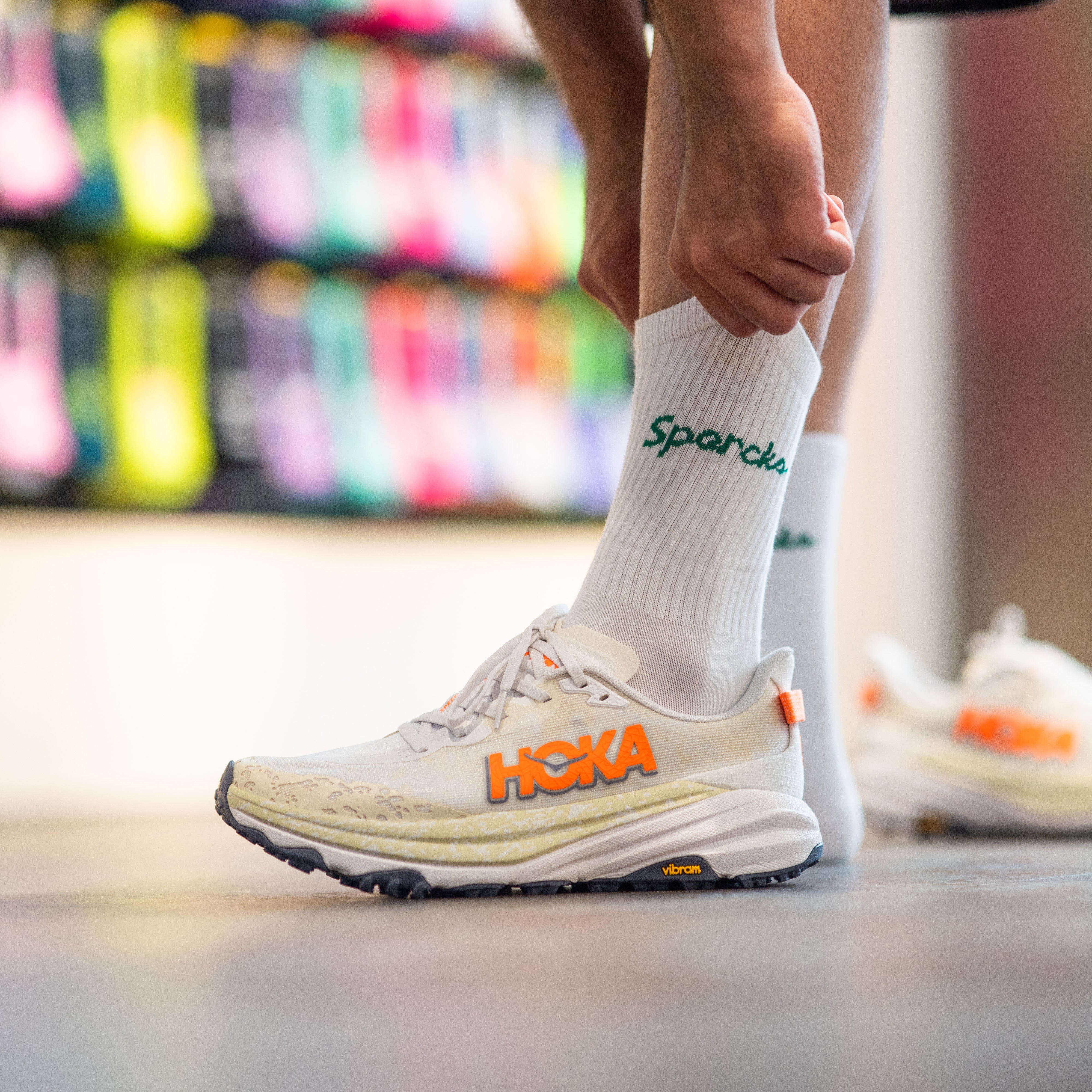 CHILL VIBES WHITE - STREET SOCKS