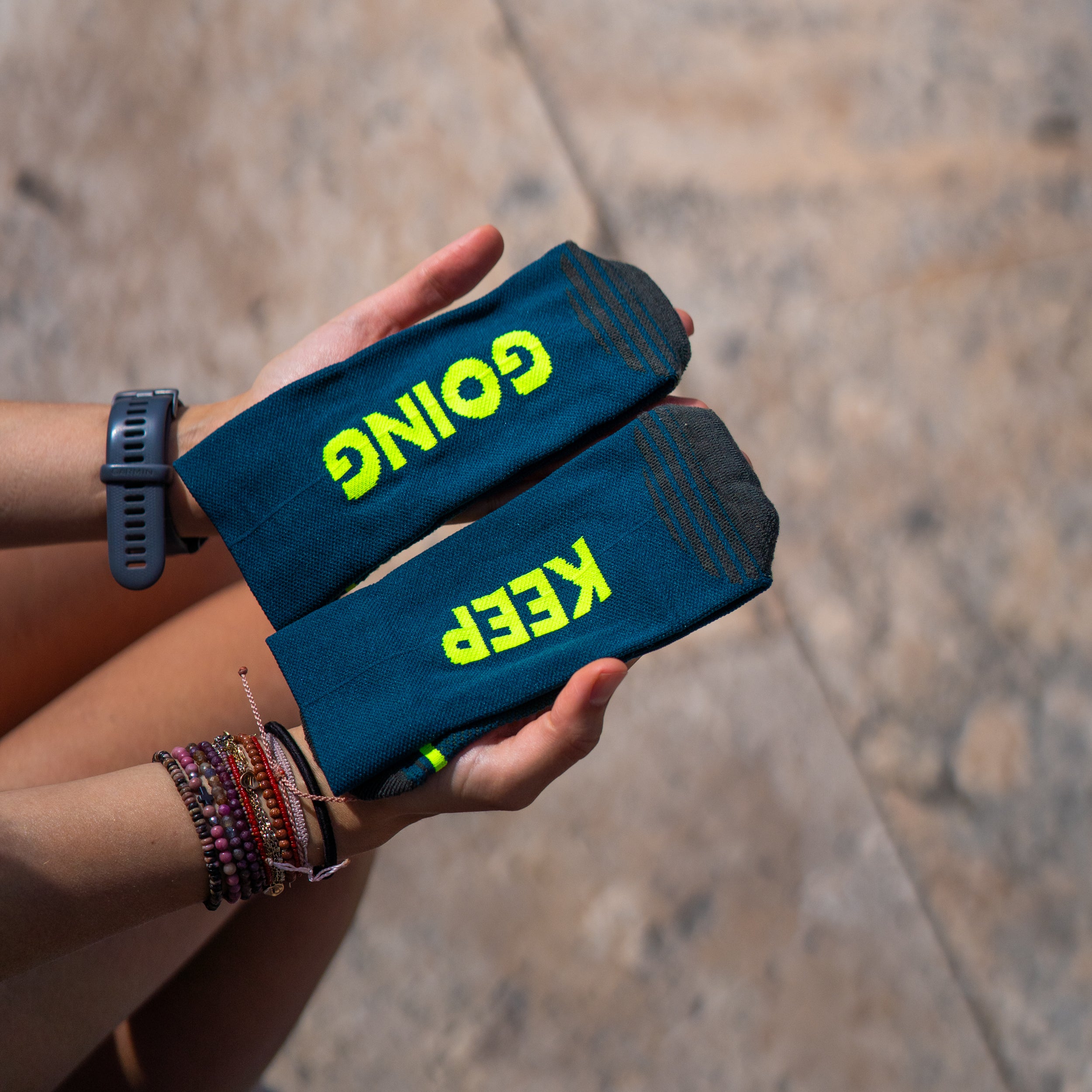 KEEP GOING GREEN - RUNNING SOCKS