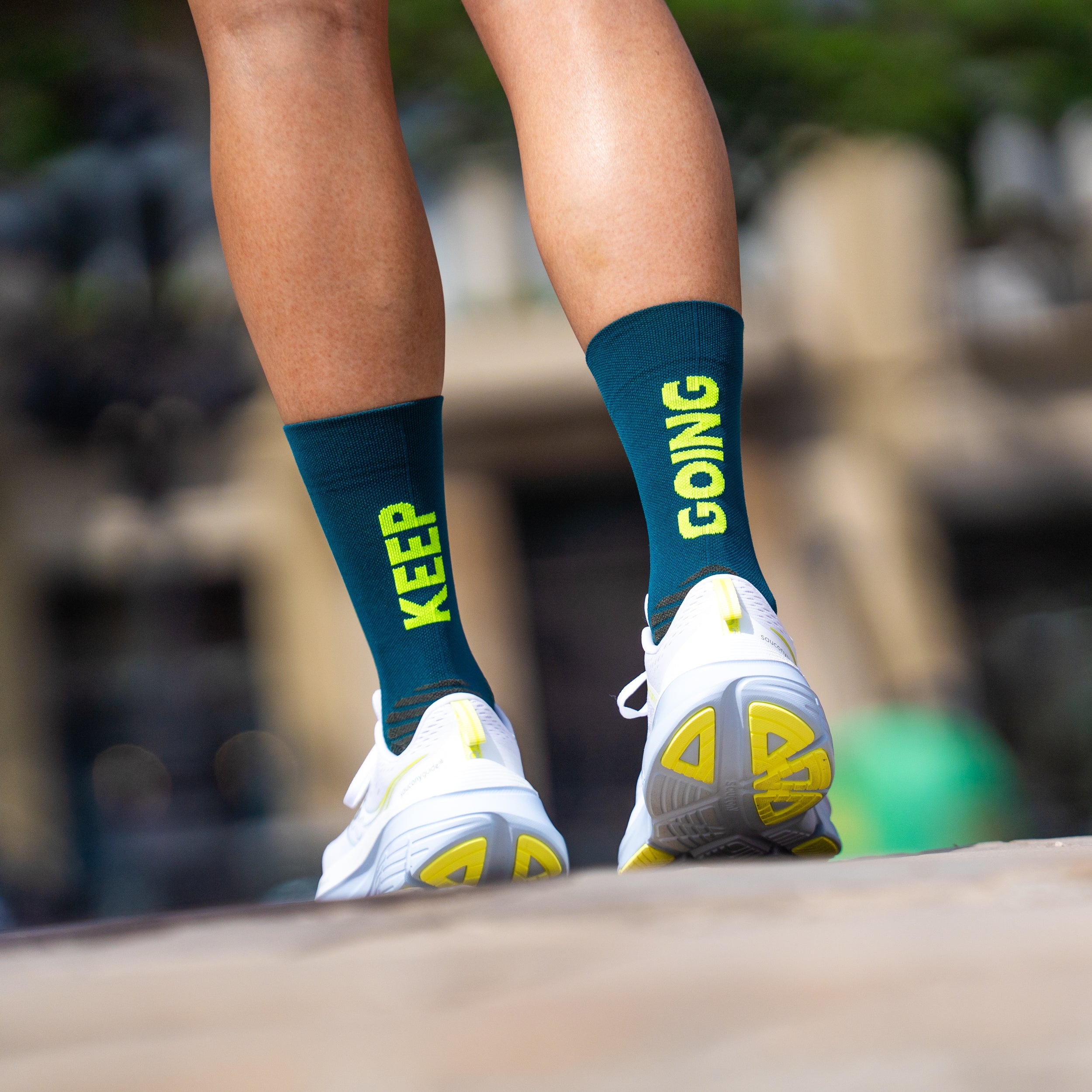 KEEP GOING GREEN - LAUFSOCKEN