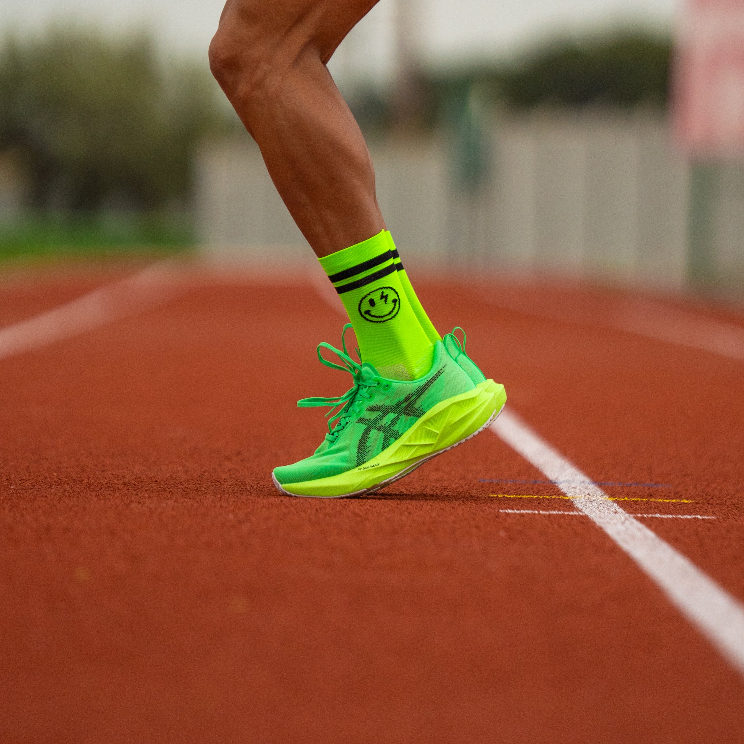 ELECTRIFIED GREEN - CHAUSSETTE DE COURSE