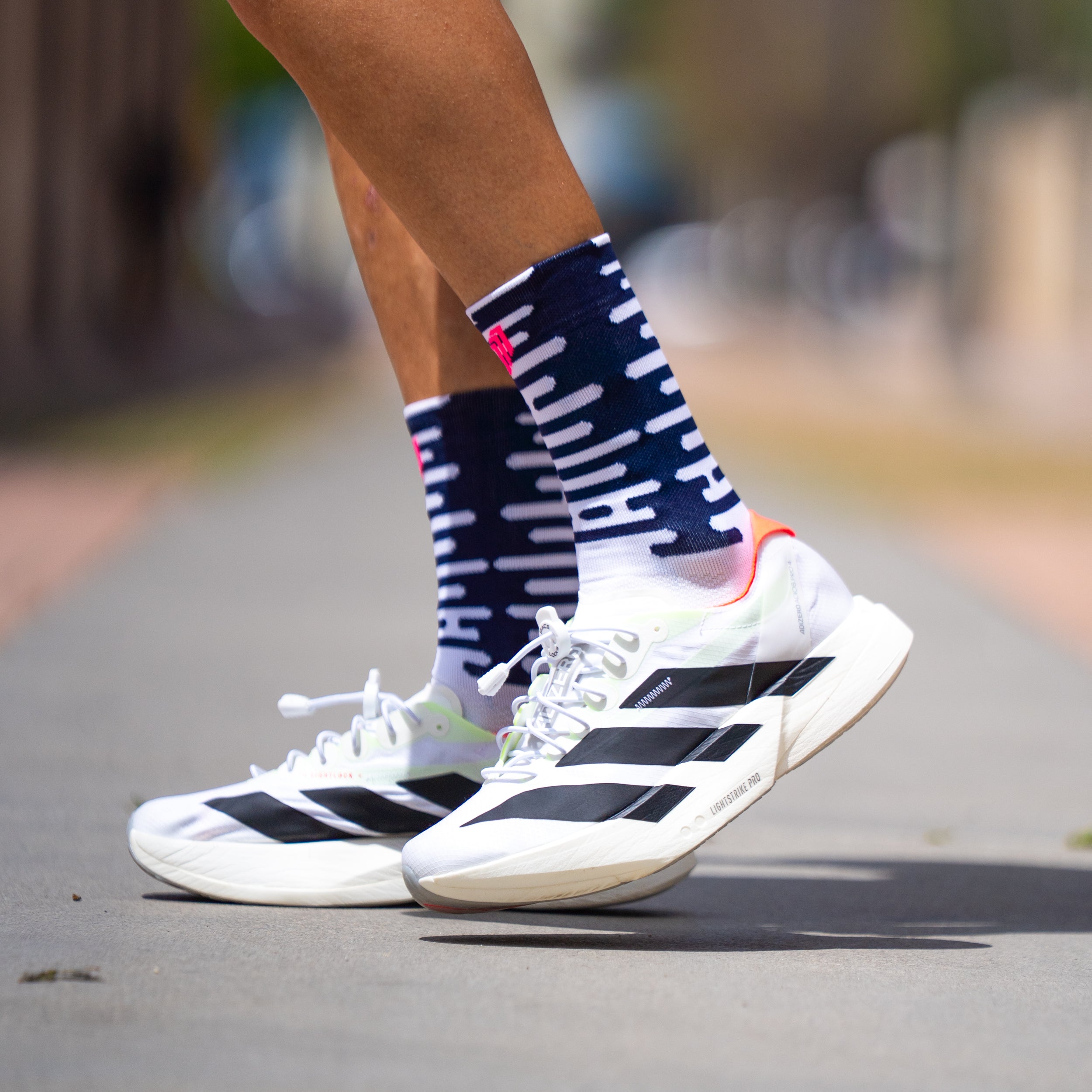 RHYTHM WHITE - RUNNING SOCKS