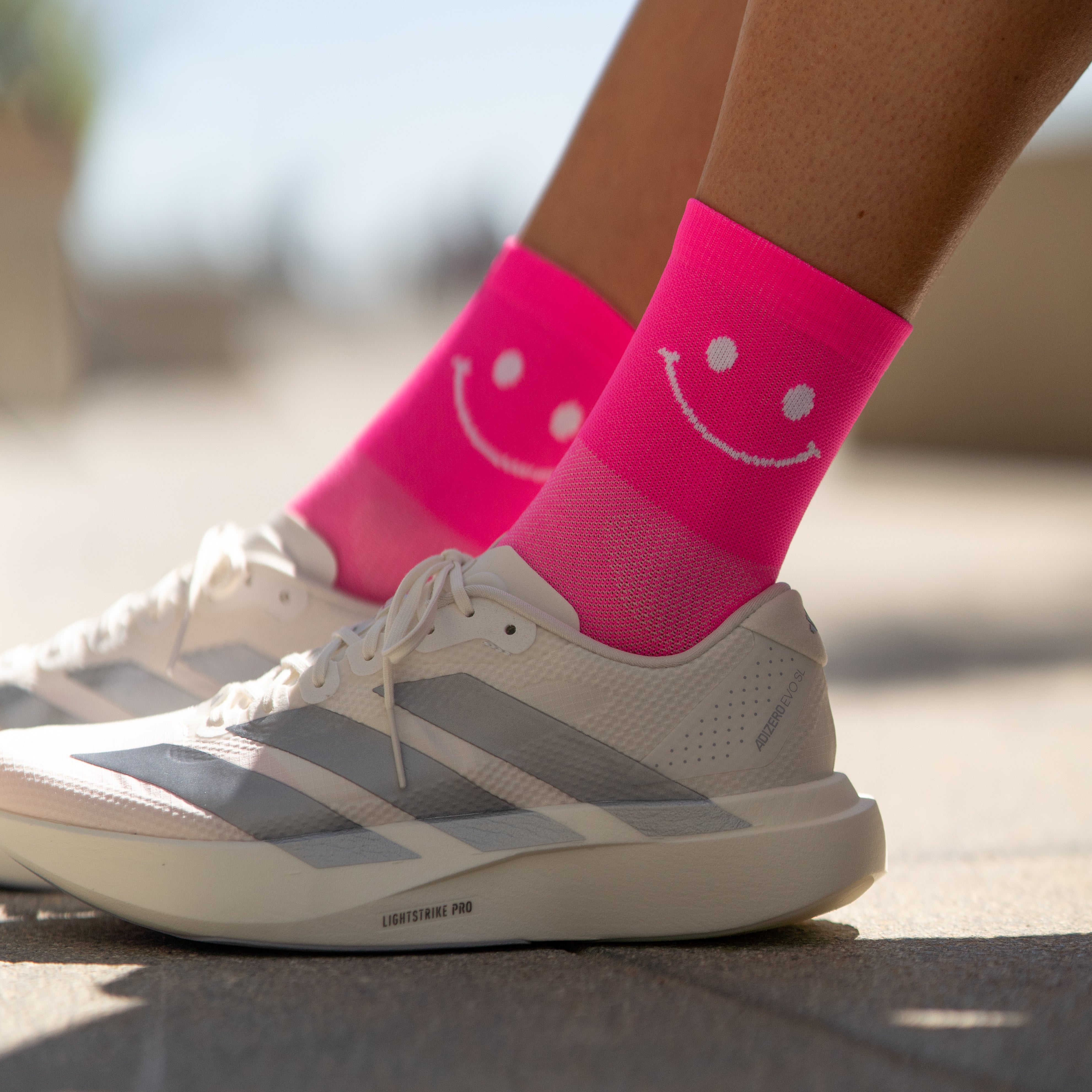 HAPPY MODE PINK - CALCETÍN RUN ULTRALIGHT