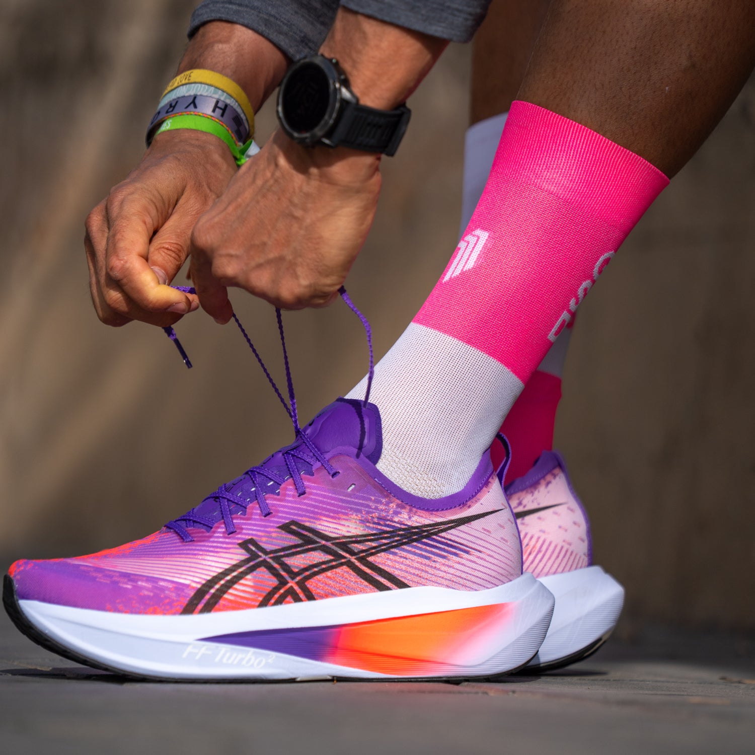 GET SHIT DONE PINK - RUNNING SOCKS