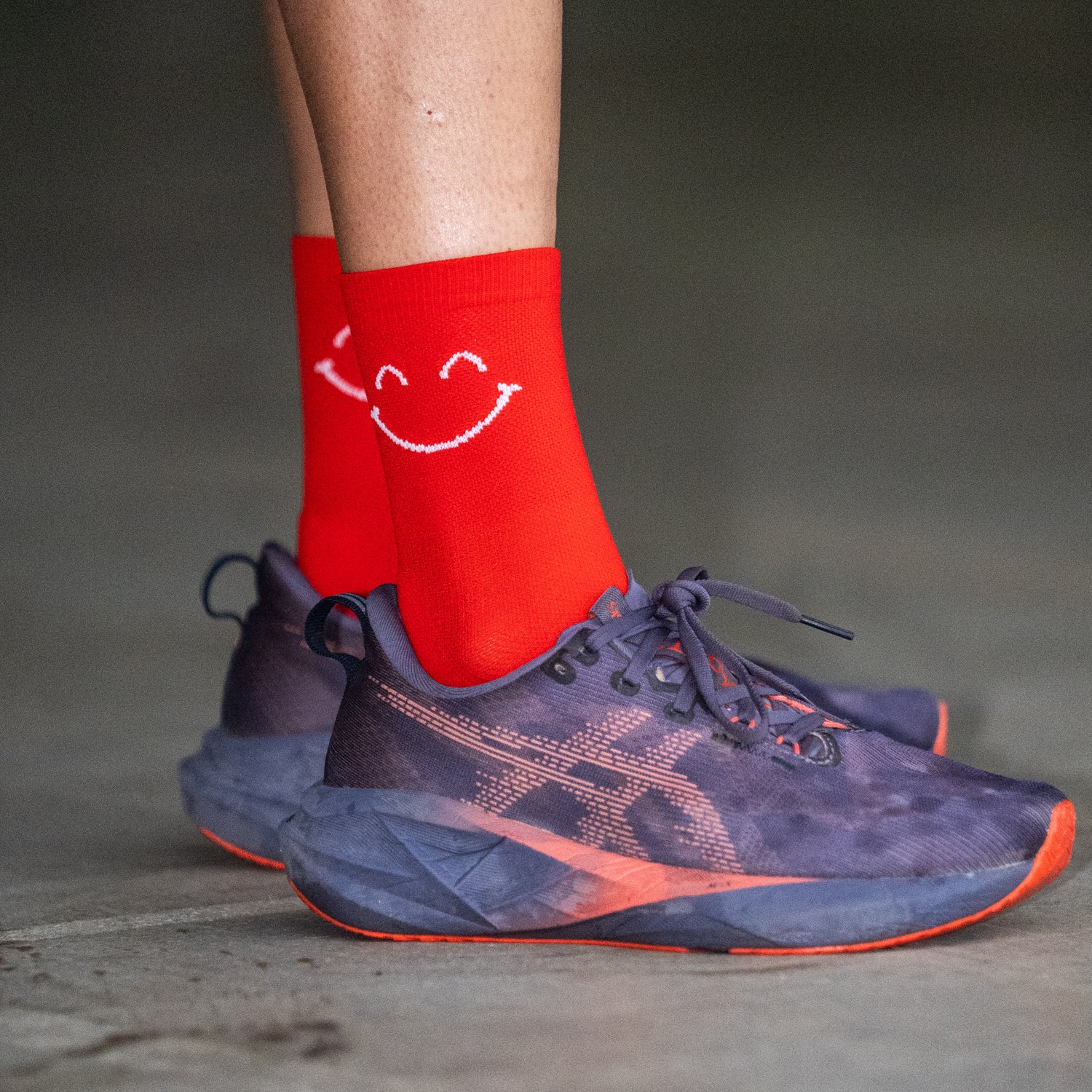 HAPPY MODE RED - RUN ULTRALIGHT SOCKS