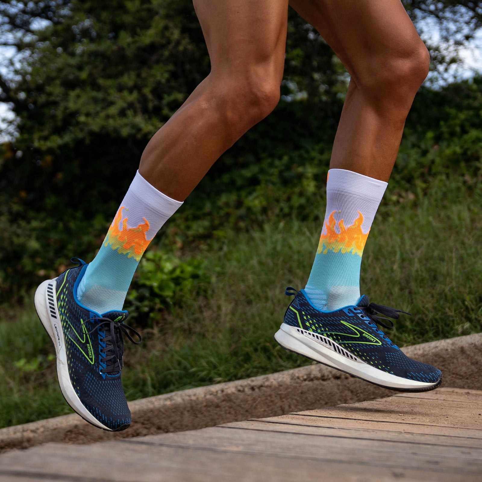 HOT BLUE - RUNNING SOCKS