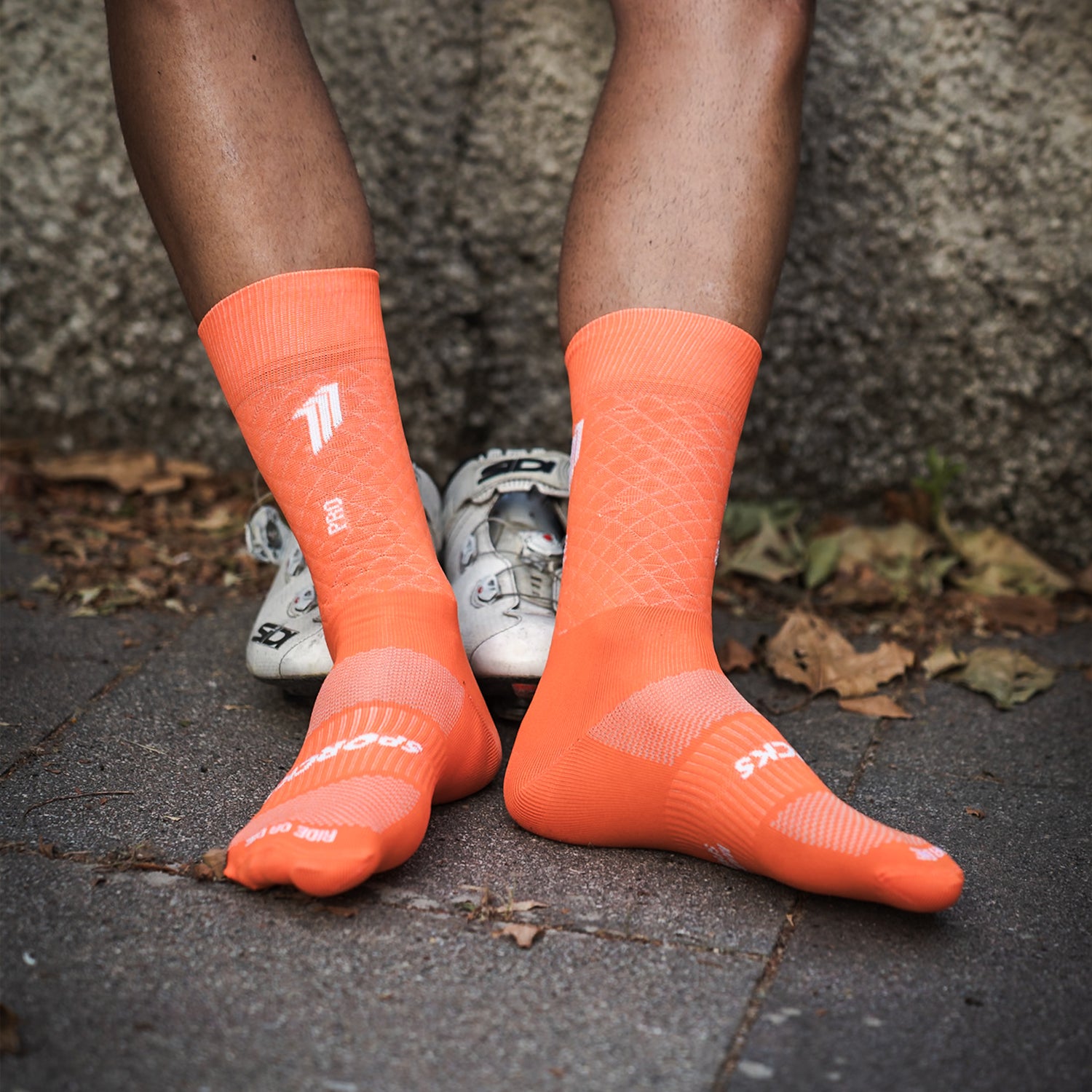 PRO ELITE ORANGE - PRO CYCLING SOCKS