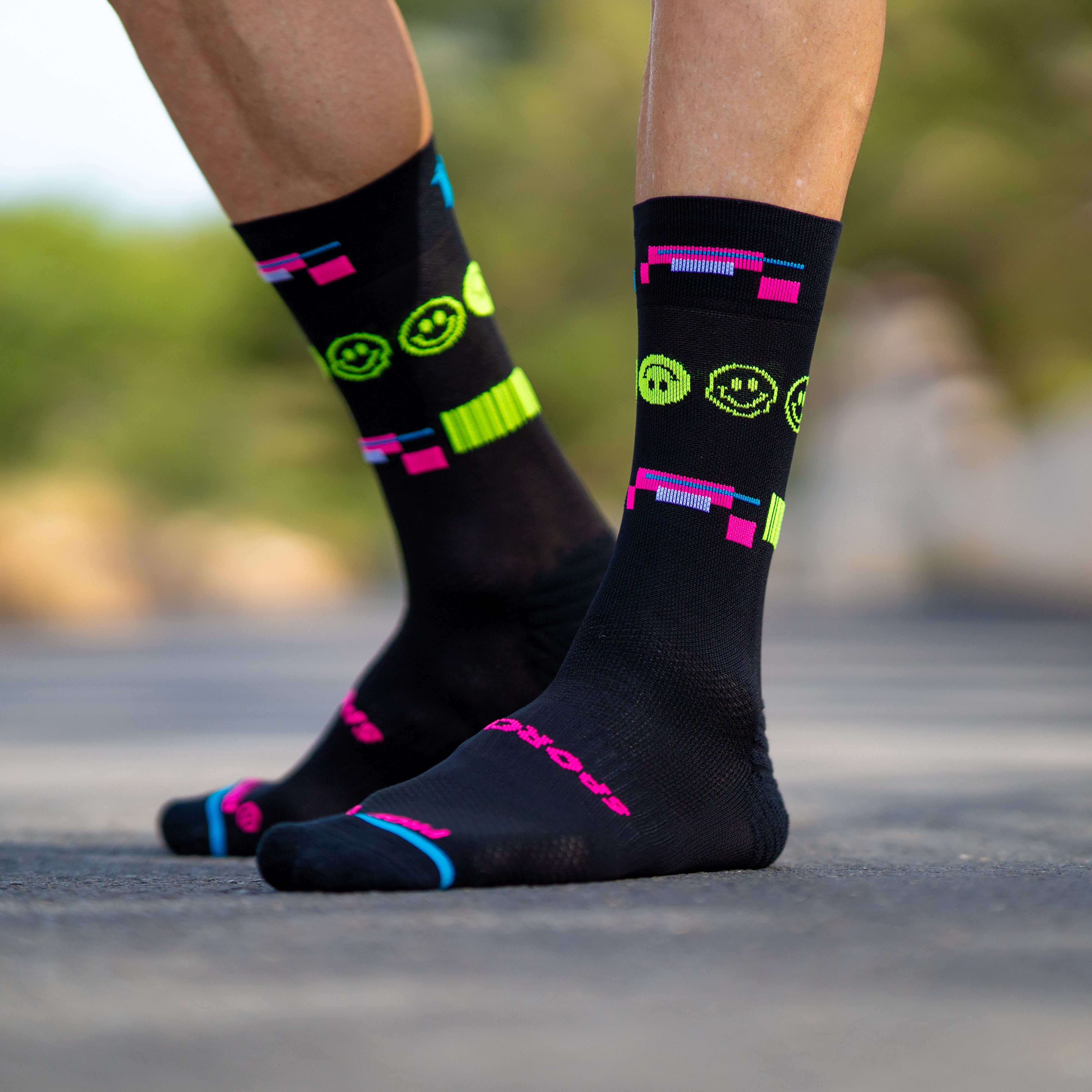 80'S NIGHT BLACK - RUNNING SOCKS