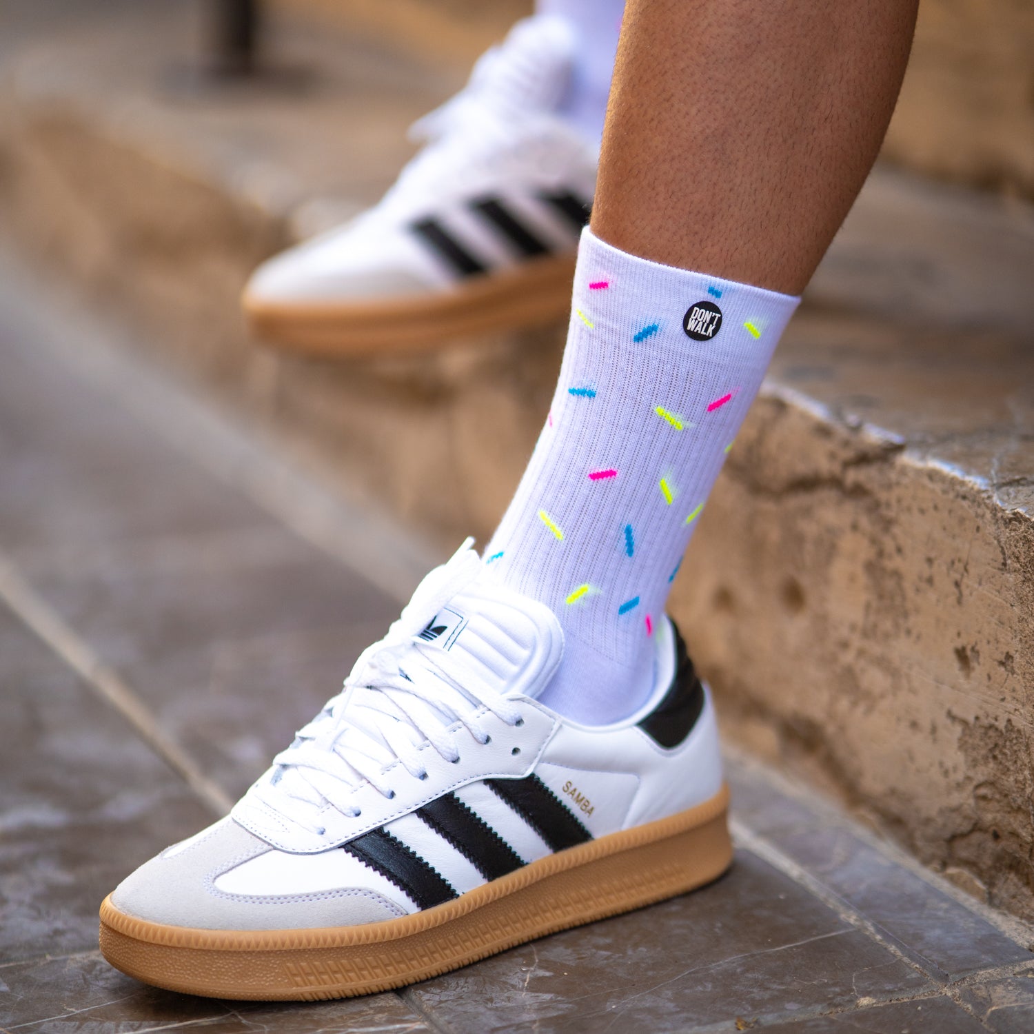 TOKYO WHITE - STREET SOCKS