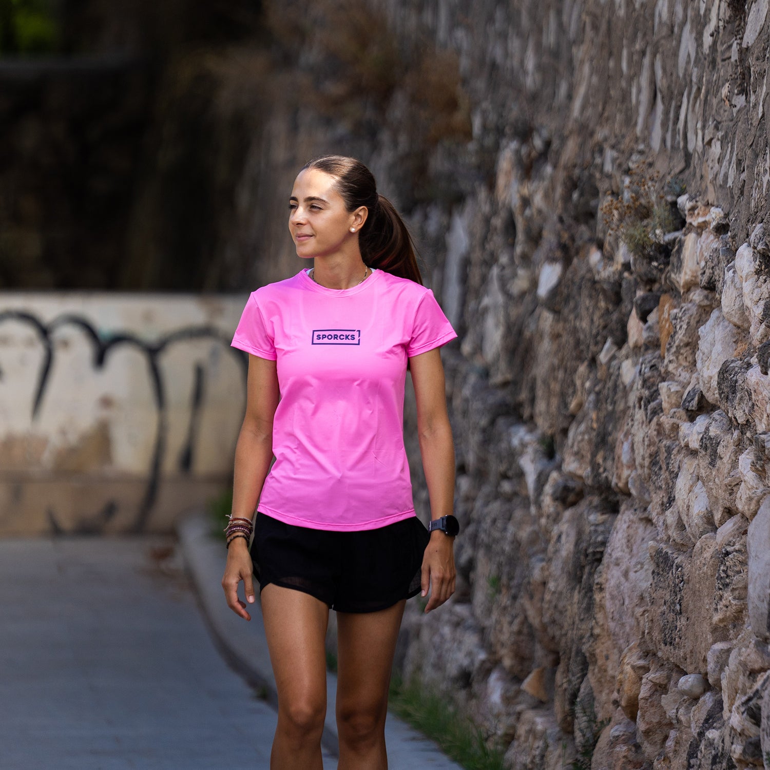 RUN OR DIE PINK - CAMISETA TÉCNICA MUJER