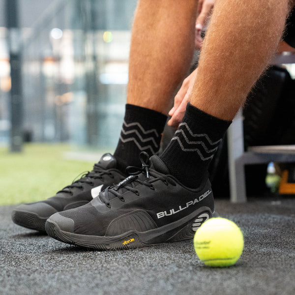 Calcetines técnicos adulto transpirables refuerzos pádel tennis negros  medios