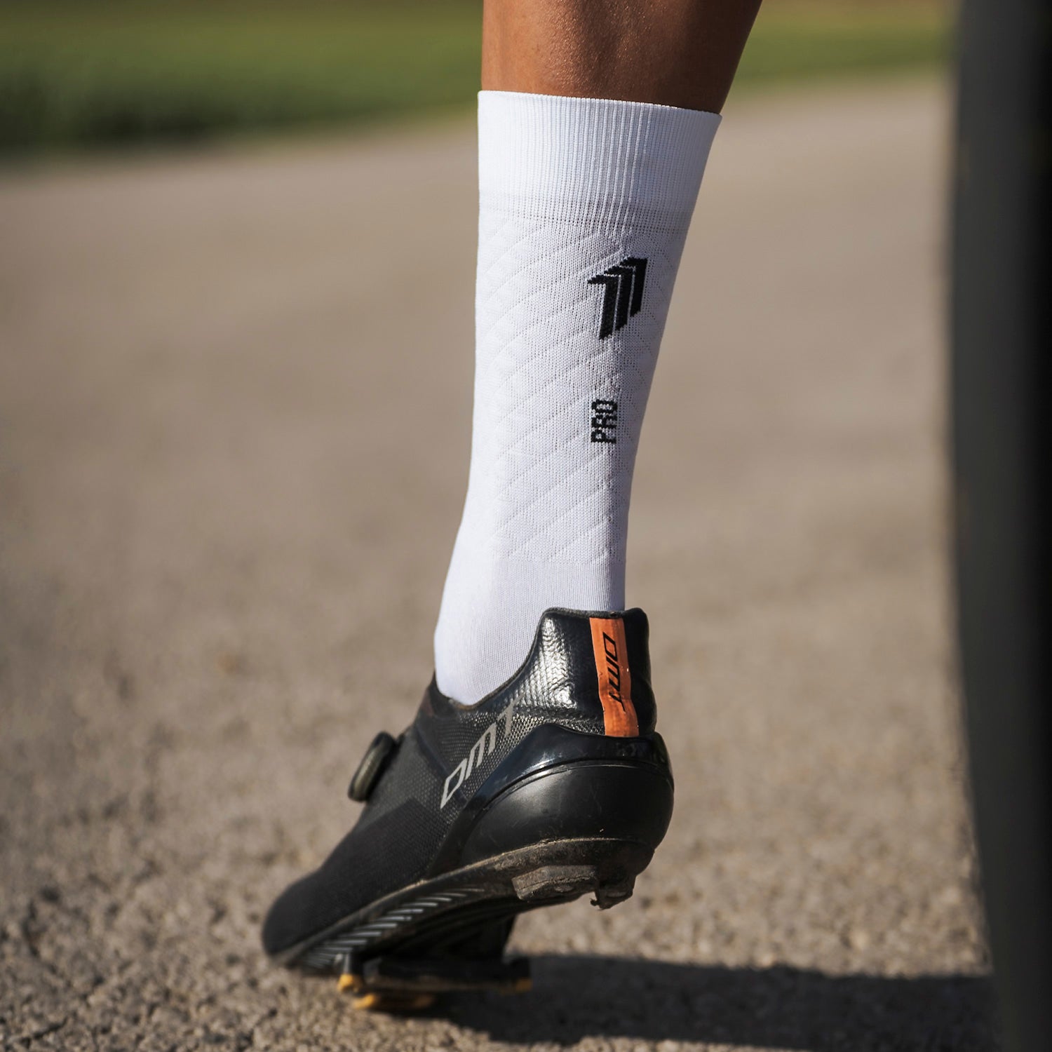 PRO ELITE WHITE - PRO CYCLING SOCKS