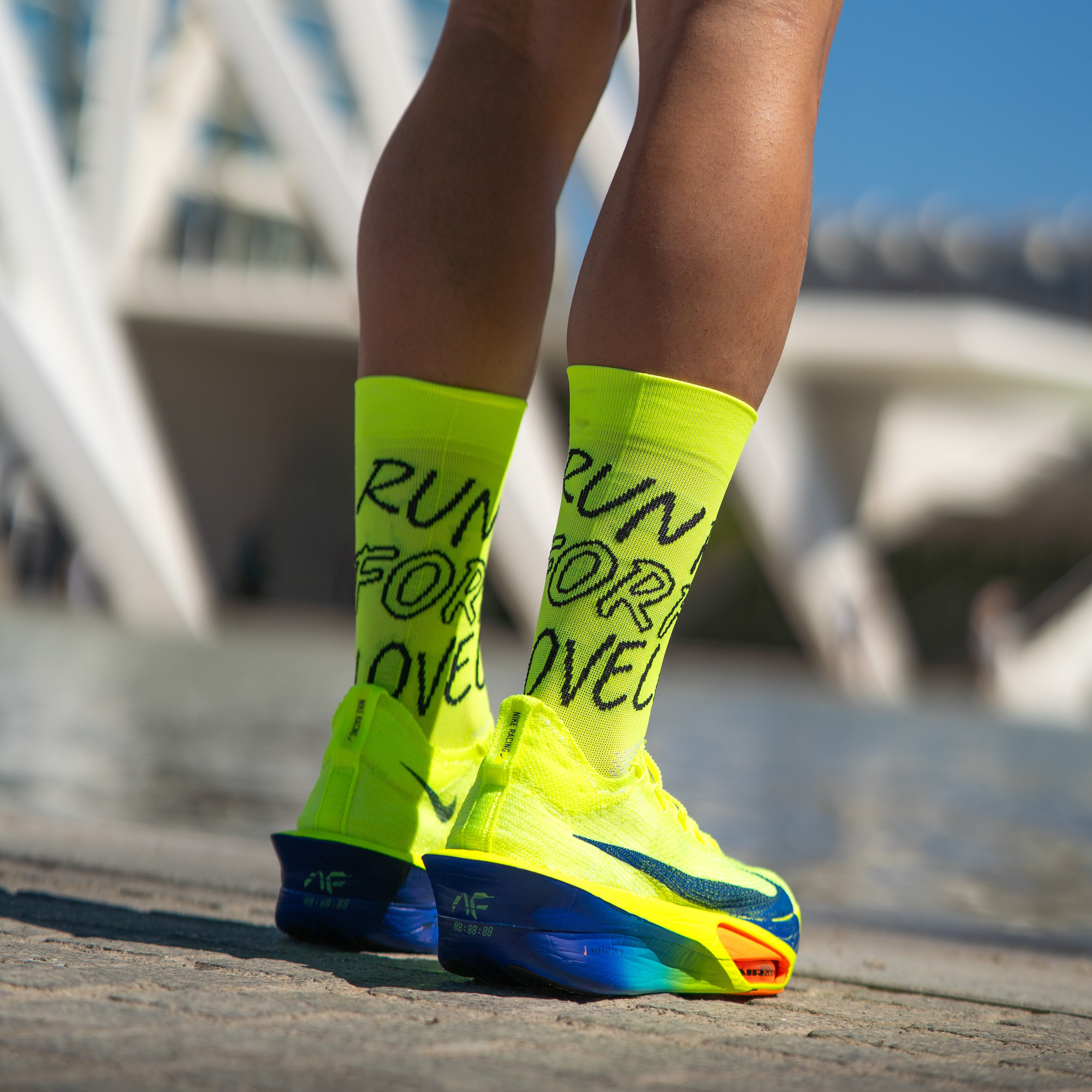 RUN FOR LOVE YELLOW - RUNNING SOCKS